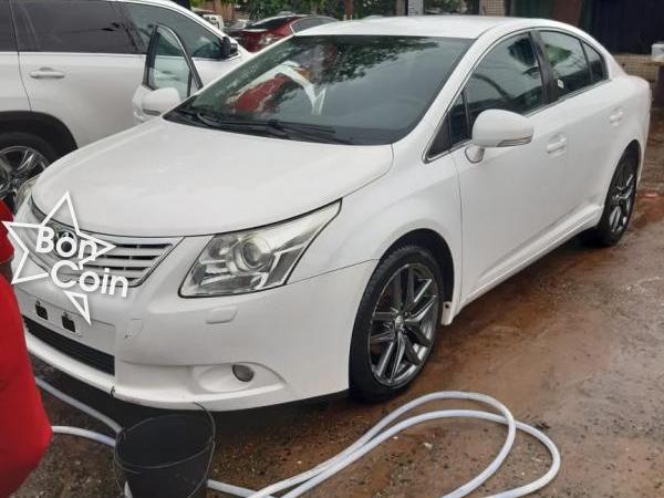 Toyota Avensis 2010/2011