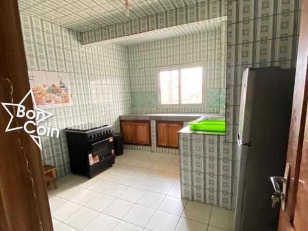 Appartement à louer à Logpom, Douala