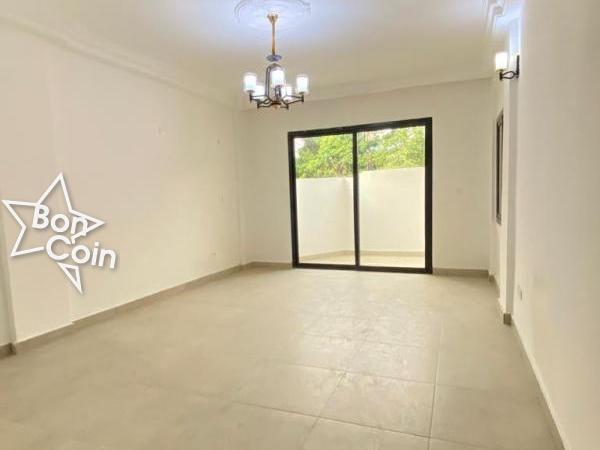 Appartement à louer à Bonapriso, Douala