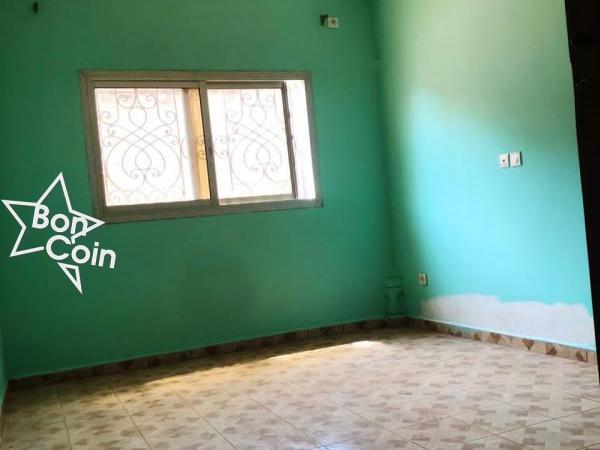 Appartement semi-individuel à louer à Nyom, Yaoundé 