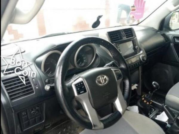 TOYOTA PRADO TXL 2011