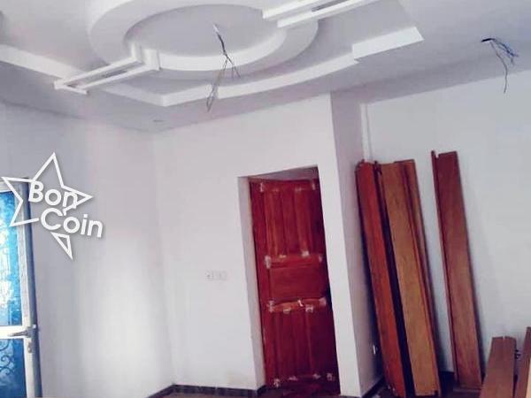 Studio moderne à louer à Odza, Yaoundé