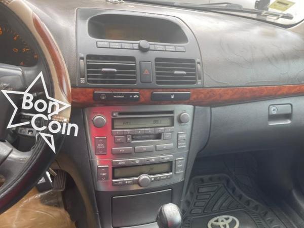 Toyota Avensis Berline 2004 