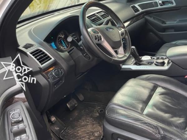 Ford Explorer 2015 nouvellement immatriculée