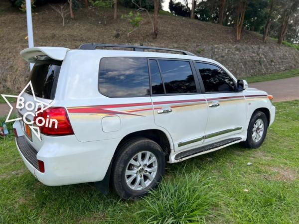 Toyota Land Cruiser VXR 2010