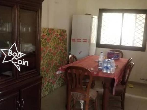 Duplex à vendre à Yaoundé, Ahala