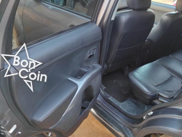 Mitsubishi Outlander 2010