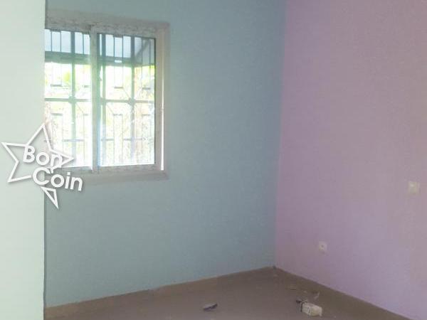 Appartement moderne à louer à Logbessou, Douala