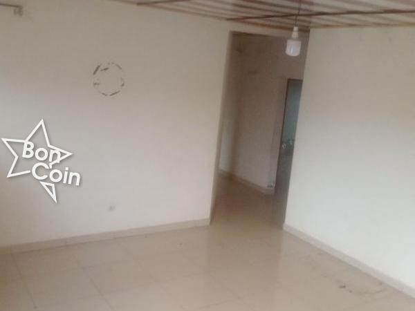 Appartement moderne à louer à Yaoundé, Emana