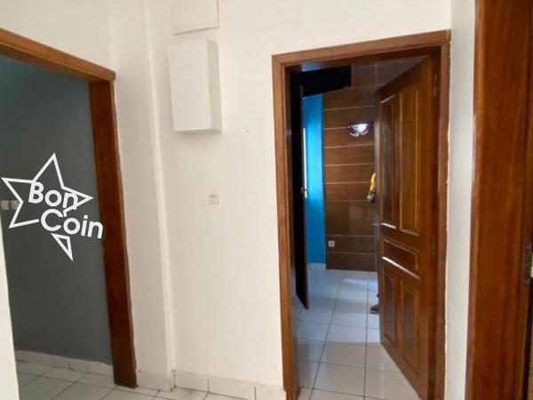 Appartement à louer à Logbessou, Douala