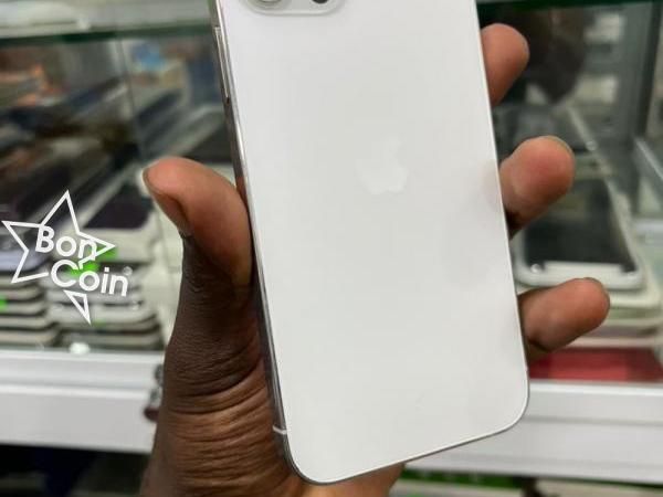 iPhone 12 Pro 256Go 
