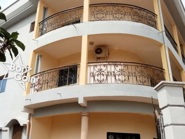 Appartement moderne à louer titi garage, Yaoundé
