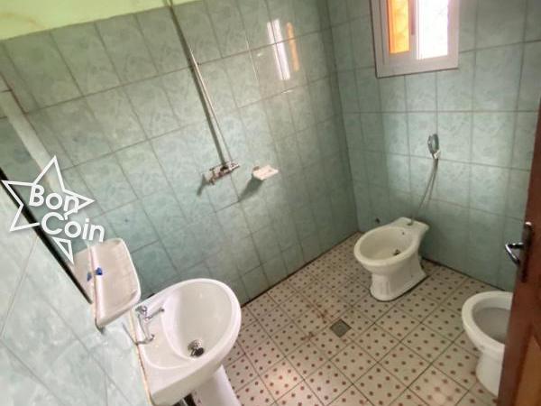 Appartement à louer à Kotto, Douala