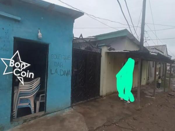 Villa (Maison) à vendre à Douala, Youpwe