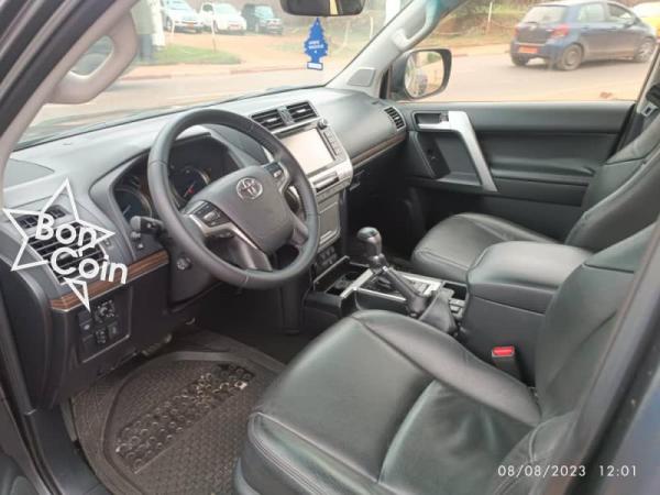 Toyota Land Cruiser Prado VX 2019 