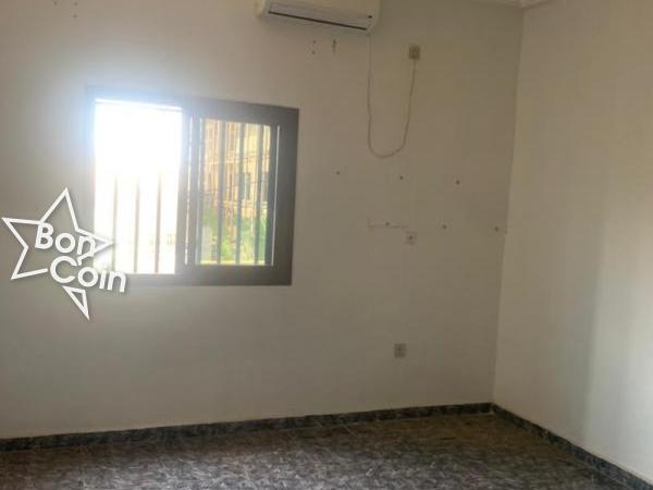Appartement moderne à louer à Omnisports 