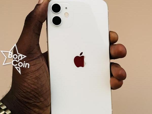 Iphone 11 64Go white 