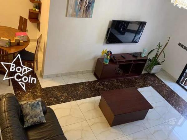 Duplex meublé à louer à Yaoundé, Omnisports 