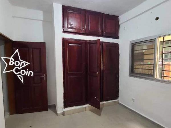 Appartement moderne à louer à Douala, Kotto 