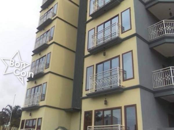 Immeuble à vendre à Bastos Yaoundé 