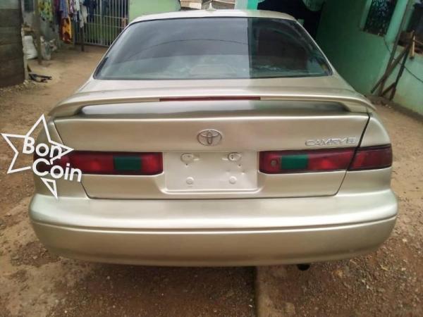 TOYOTA CAMRY 2000