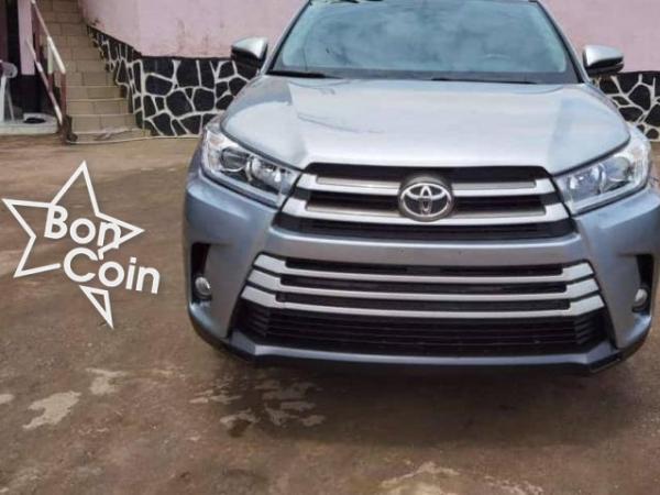 TOYOTA HIGHLANDER 2016