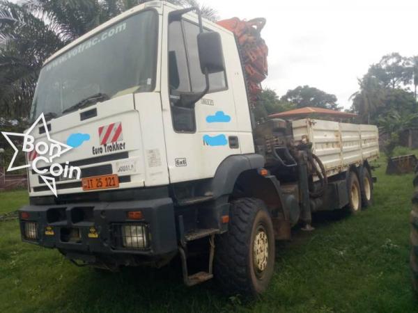 Camion yap HiaB année 2008