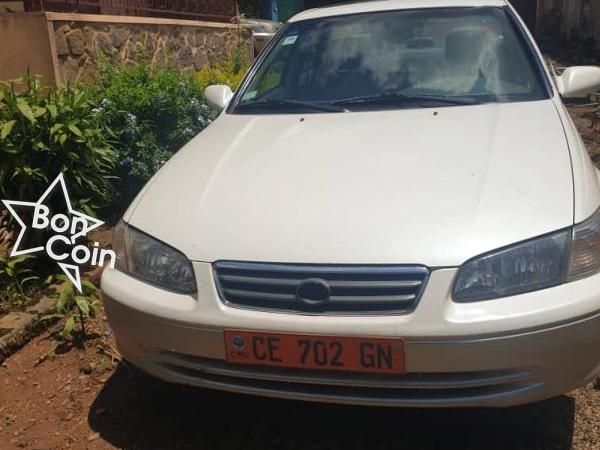 TOYOTA CAMRY 2001