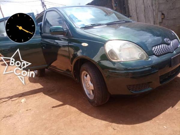 TOYOTA YARIS 2005