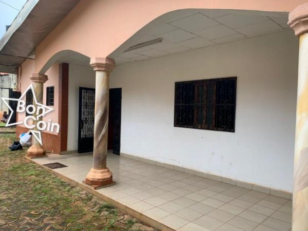 Villa à louer à Tsinga village, Yaoundé