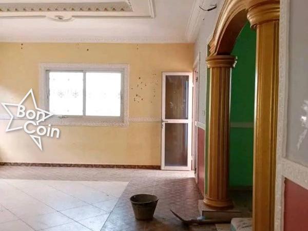VILLA  A LOUER A ETOUDI, YAOUNDE
