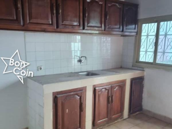 VILLA  A LOUER  A BANKOLO, YAOUNDE
