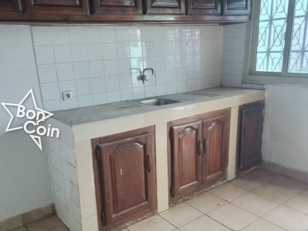 VILLA  A LOUER  A BANKOLO, YAOUNDE