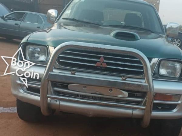MITSUBISHI L200 2005