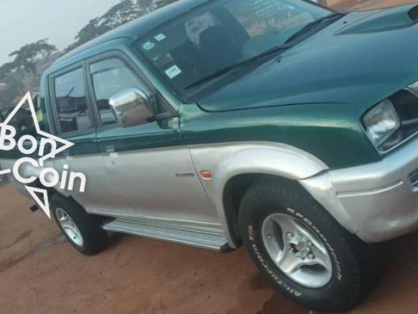 MITSUBISHI L200 2005