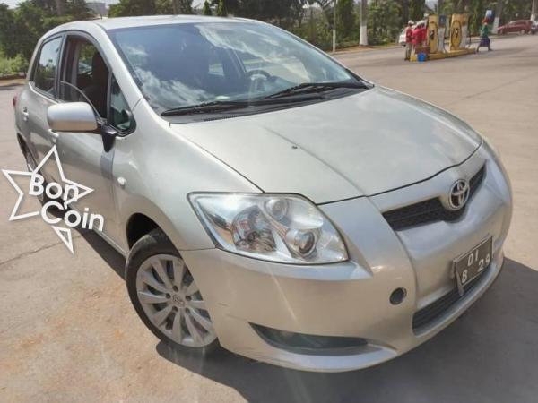 TOYOTA AURIS 2009 