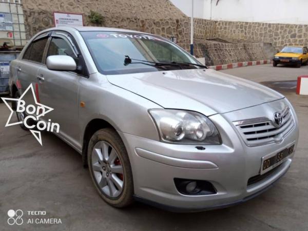 TOYOTA AVENSIS ÉDITION 2006 