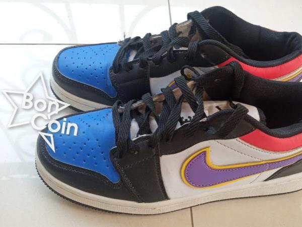 Chaussures Nike Air Jordan base