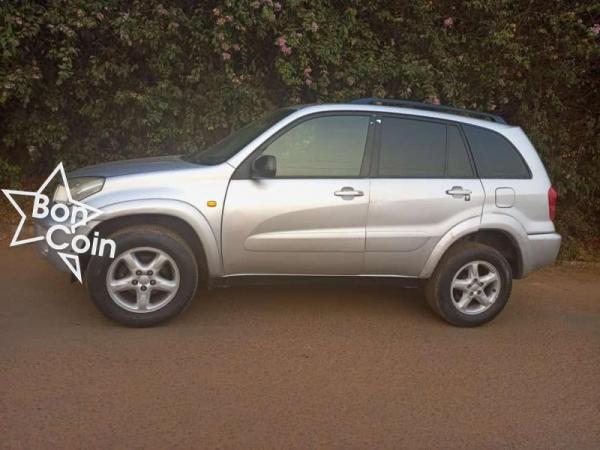 TOYOTA RAV4 ÉDITION 2002