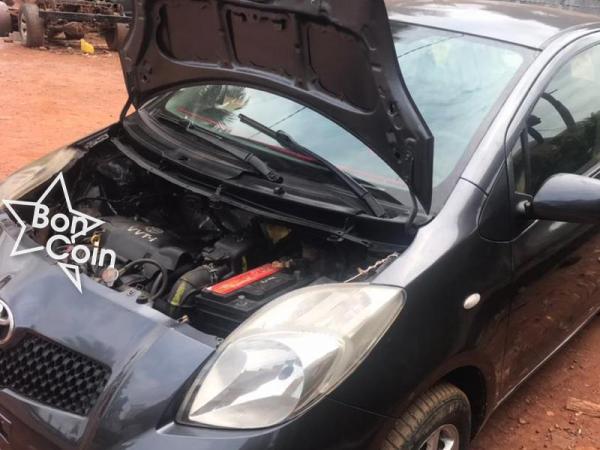 TOYOTA YARIS VITZ 2007