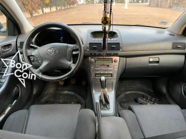 Toyota Avensis 2006