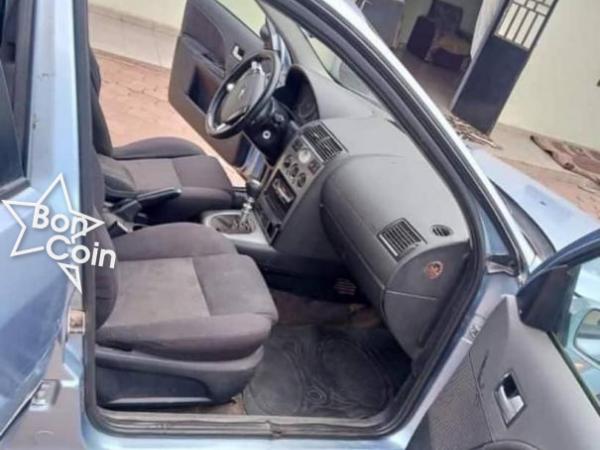 FORD MONDEO 2002