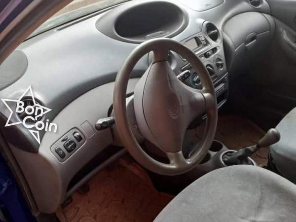 Toyota Yaris année 2003 