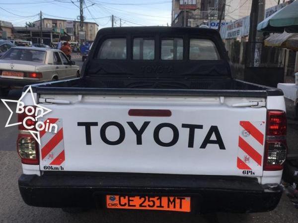 Toyota Hilux Pickp-Up 2013