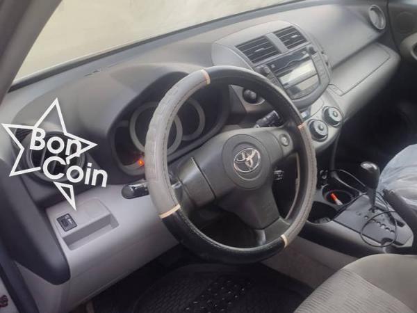 Toyota RAV 4 2010 Automatique