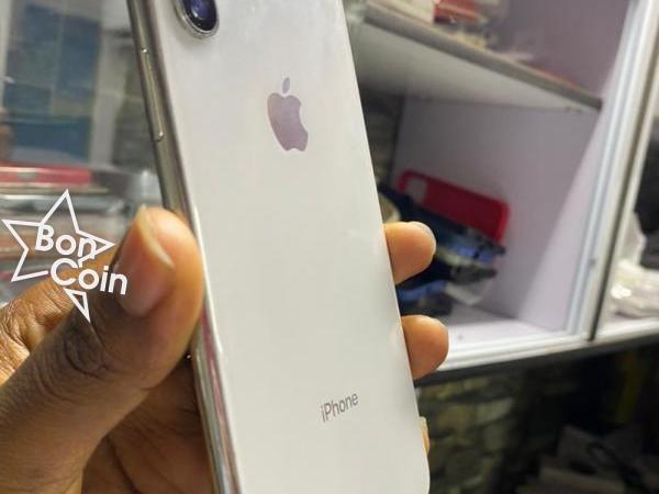 iPhone X 256Go blanc 