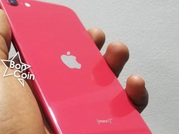 iPhone SE 2020 64Go Rouge