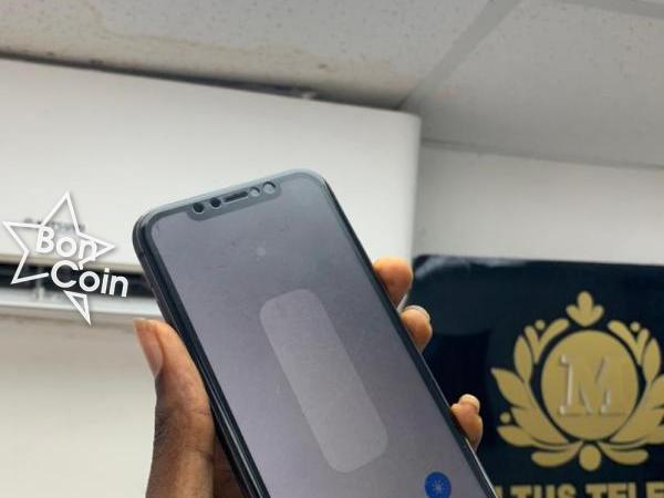 iPhone 11 64Go noir