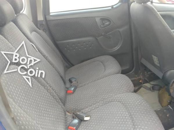 TOYOTA YARIS VERSO 2005