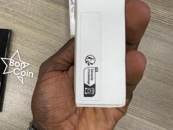 EarPods with lightning connector 